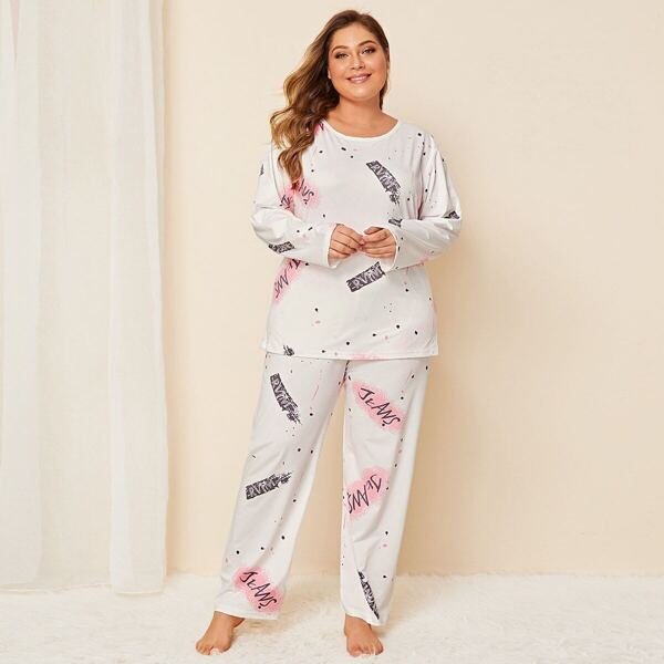 

Plus Letter Print Long Sleeve Pajama Set