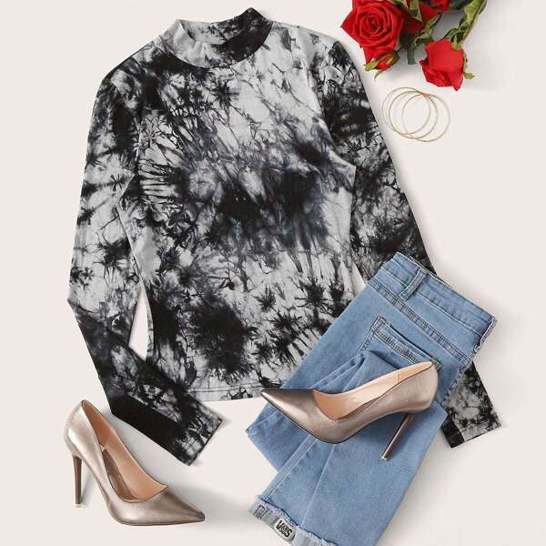 

Mock-neck Tie Dye Fitted Tee, Black and white