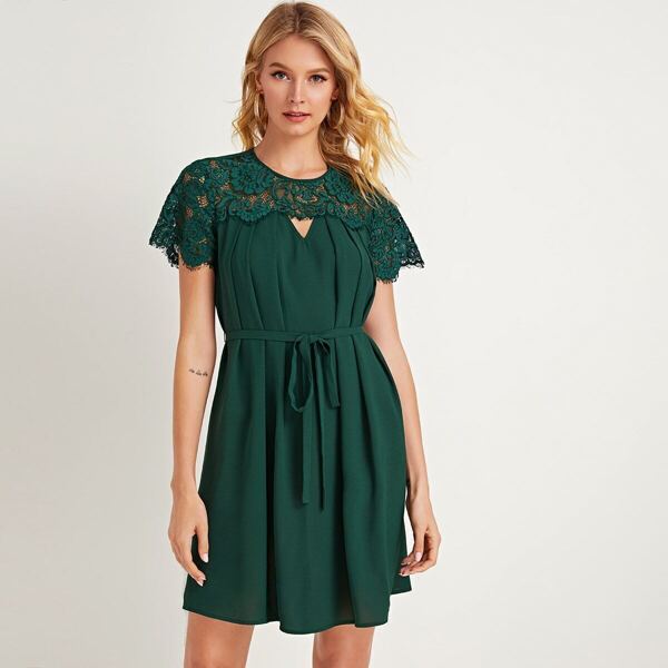 

Eyelash Lace Yoke V-cut Front Self Belted Dress, Green