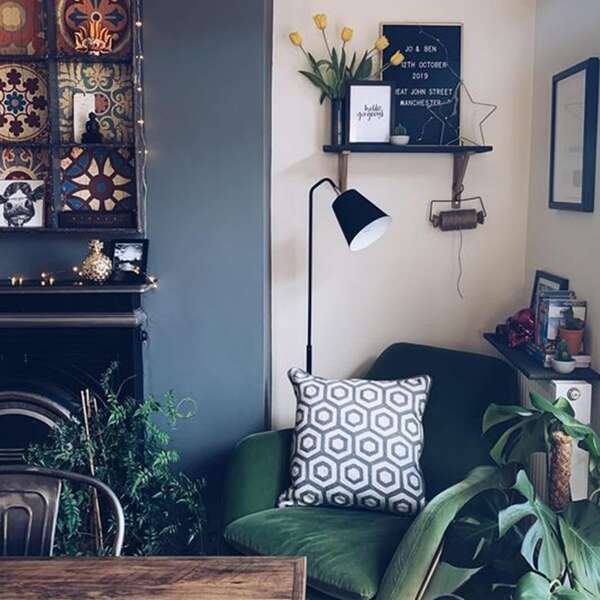 

Geometric Pattern Cushion Cover