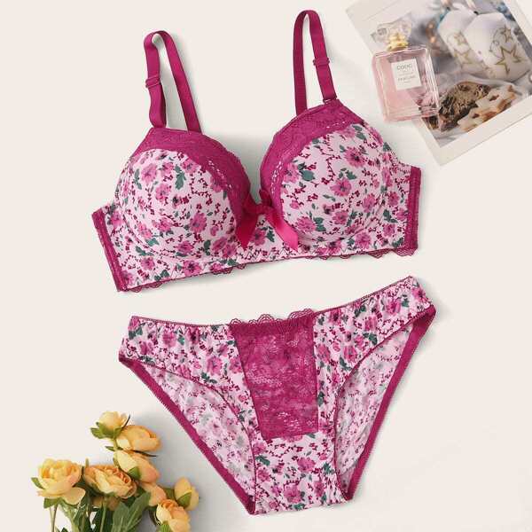 

Ditsy Floral Print Underwire Lingerie Set