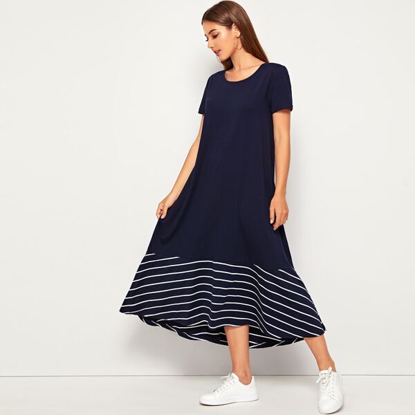 

Short Sleeve Striped Hem Dress, Navy blue