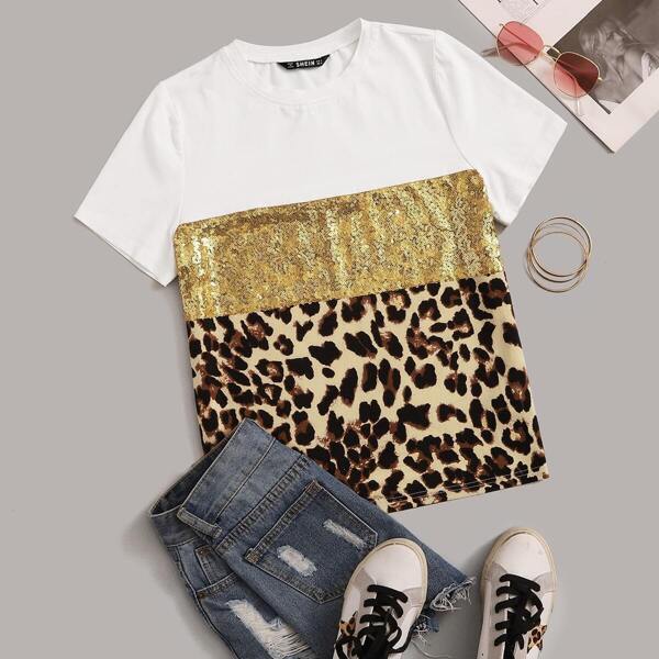 

Contrast Sequin Patched Leopard Print Tee