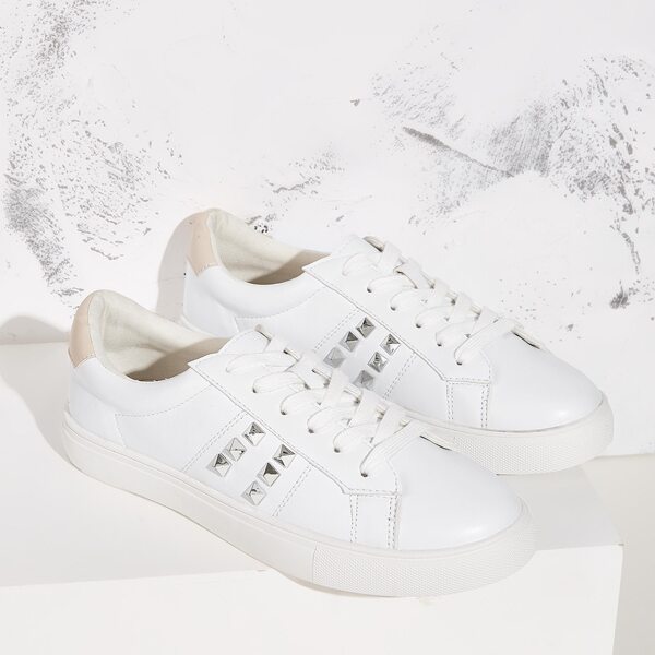 

Studded Decor Lace-up Front Sneakers