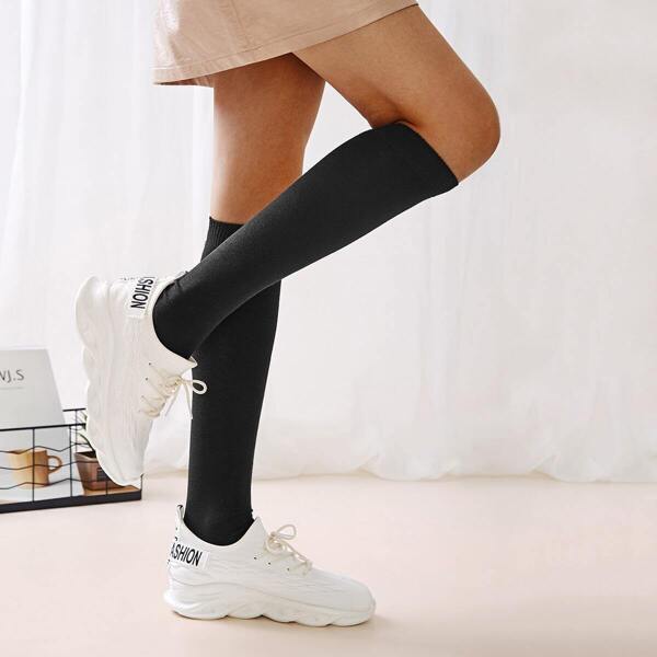 

Solid Knee Length Socks 1pair, Black
