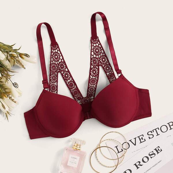 

Cut-out Crochet Underwire Bra