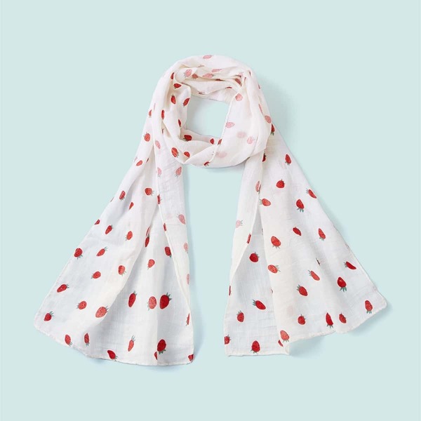 

Toddler Girls Strawberry Pattern Scarf