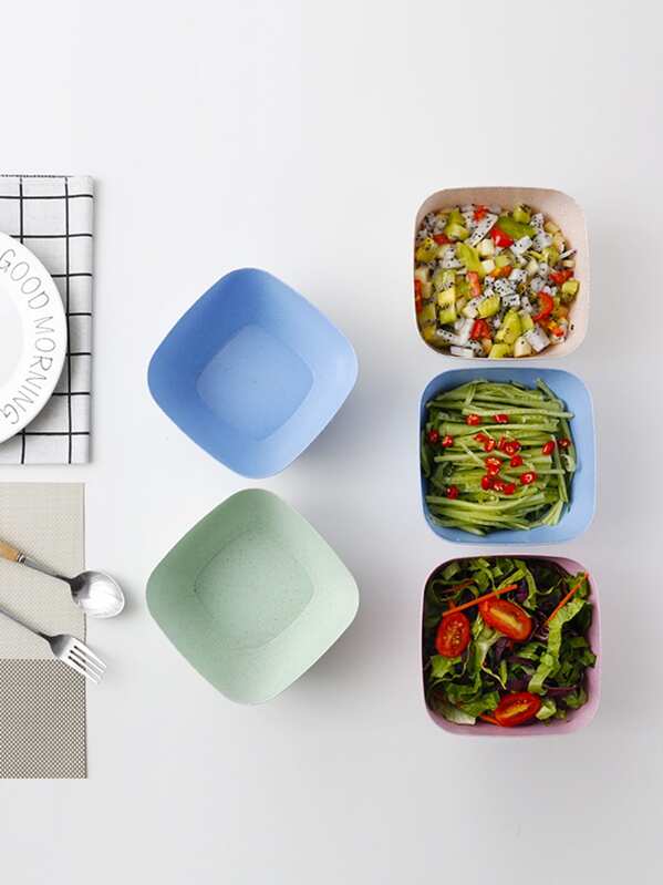 

Plastic Square Salad Bowl 1pc