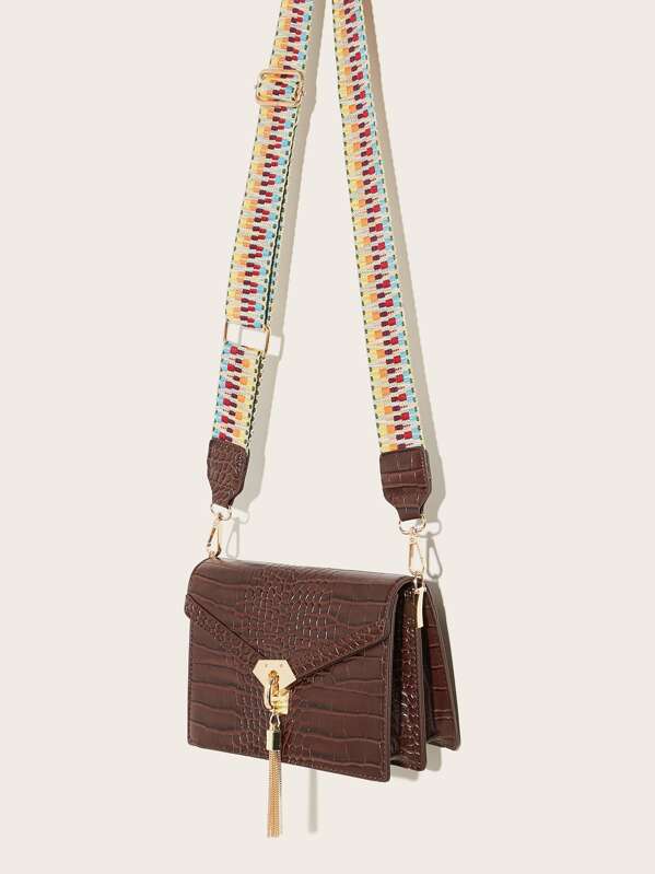 

Сумка с бахромой и тиснением под крокодила, Коричный