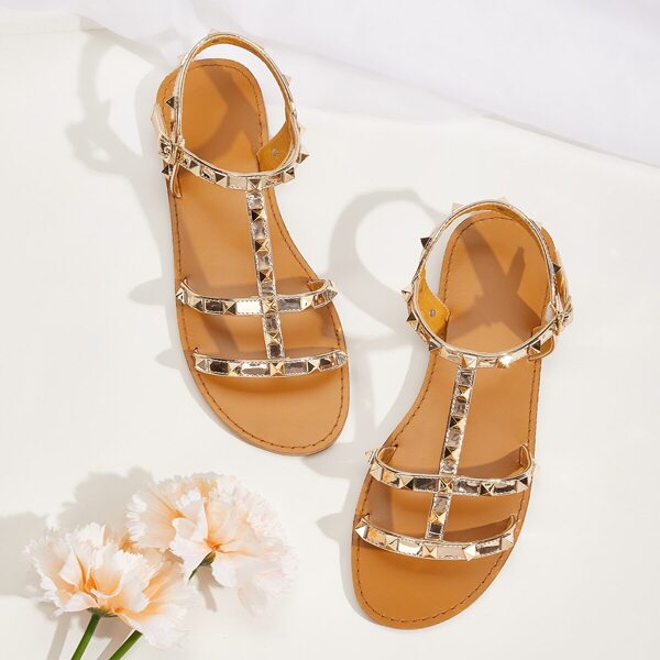 

Studded Decor Metallic Flat Sandals
