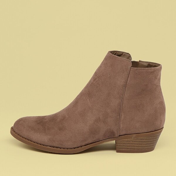 

Round Toe Low Stacked Heel Ankle Boots