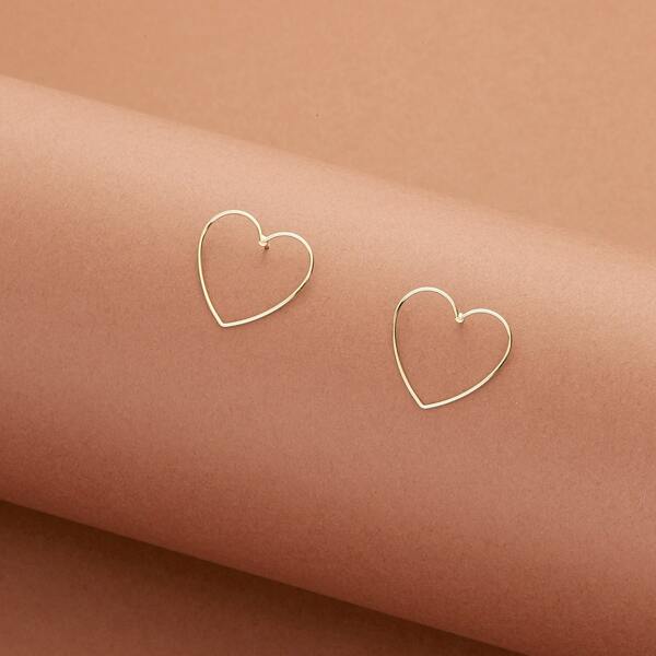 

Stud Back Heart Outline Earrings