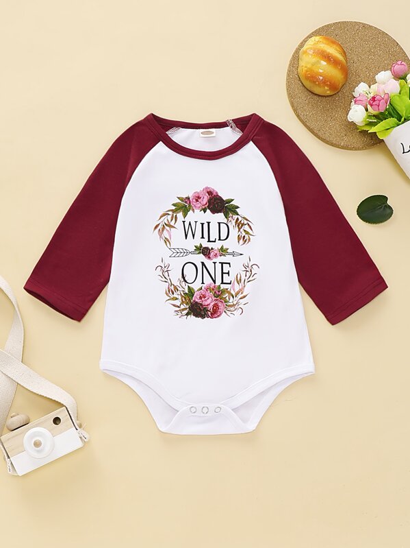 

Baby Girl Floral Contrast Raglan Sleeve Romper, Multicolor