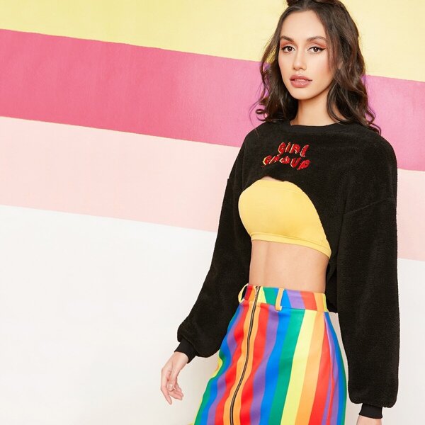 

Embroidery Detail Teddy Super Crop Pullover, Black