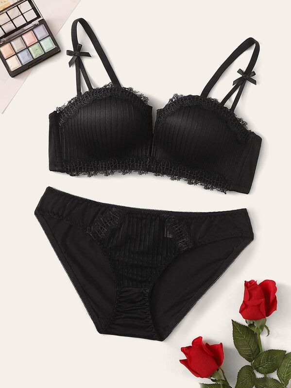 

Crochet Trim Lingerie Set, Black