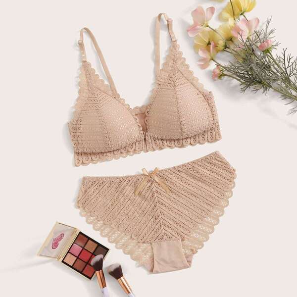 

Scalloped Lace Trim Lingerie Set, Pink