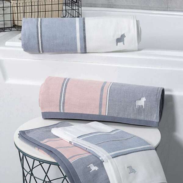 

Abstract Unicorn Embroidery Towel 1pc