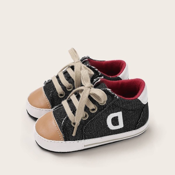 

Baby Letter Detail Lace-up Front Sneakers