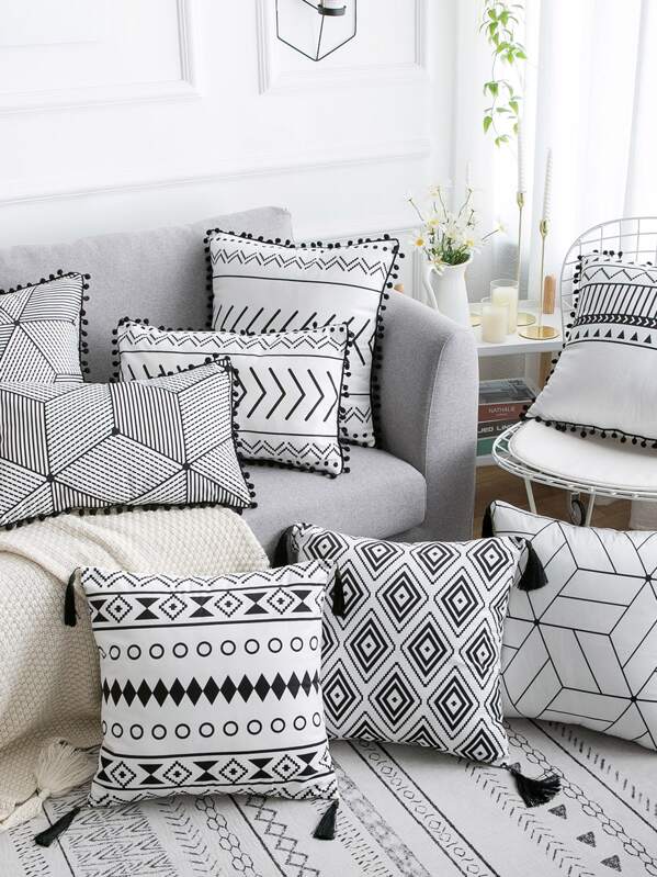 

Geometric Pattern Cushion Cover 1pc, Black and white