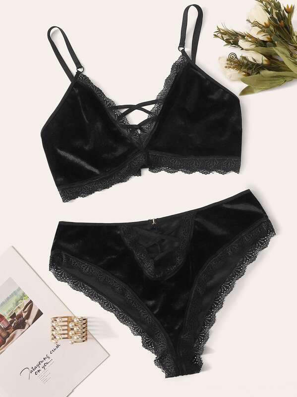

Plus Lace Trim Criss Cross Velvet Lingerie Set, Black