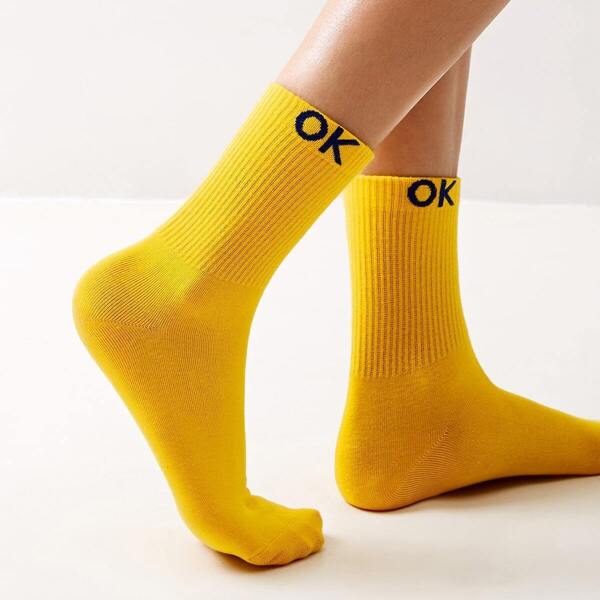 

Letter Embroidery Socks 1pair, Yellow
