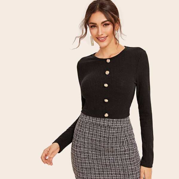 

Button Front Rib-knit Fitted Tee