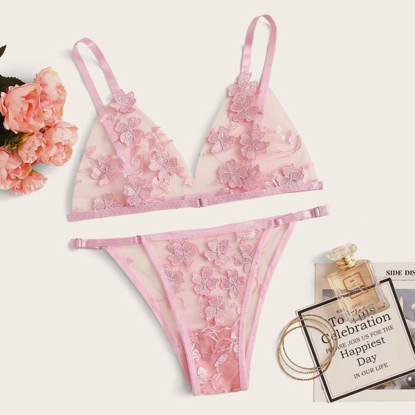 

Appliques Tanga Lingerie Set, Pink pastel