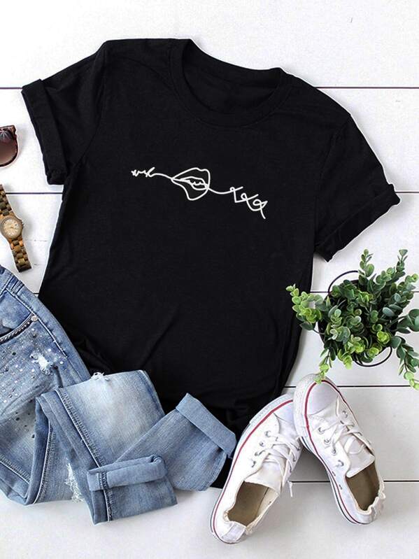 

Round Neck Lip Print Tee, Black