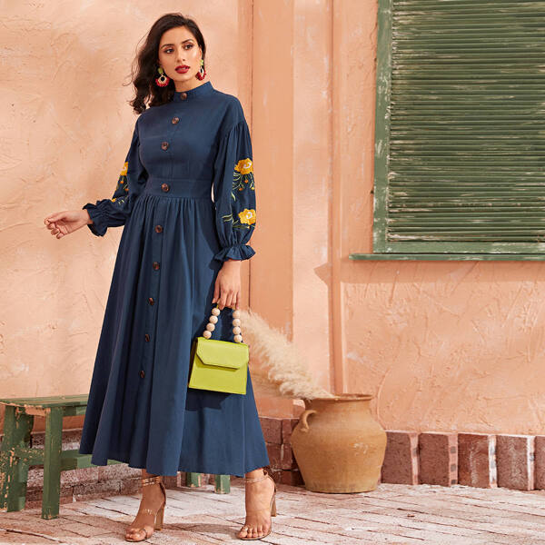 

Embroidery Detail Lantern Sleeve Flare Dress, Navy