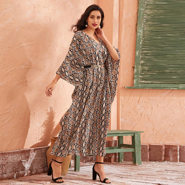 

Batwing Sleeve Snakeskin Dress With Belt, Multicolor