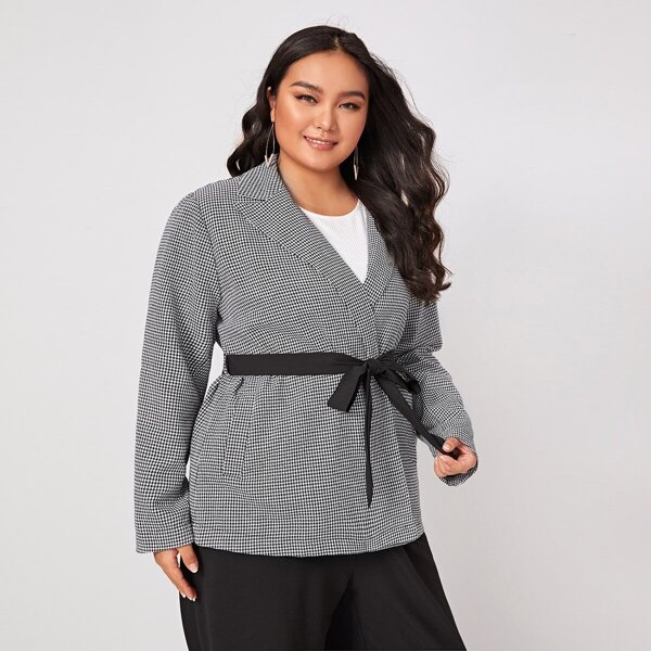

Plus Houndstooth Belted Blazer, Black and white