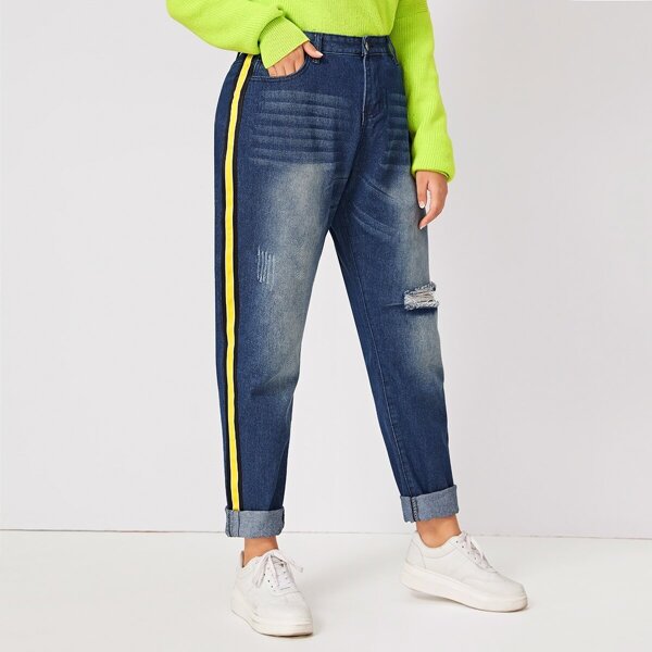

Plus Ripped Contrast Tape Jeans