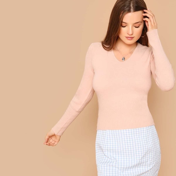 

V-neck Fitted Solid Sweater, Pink pastel