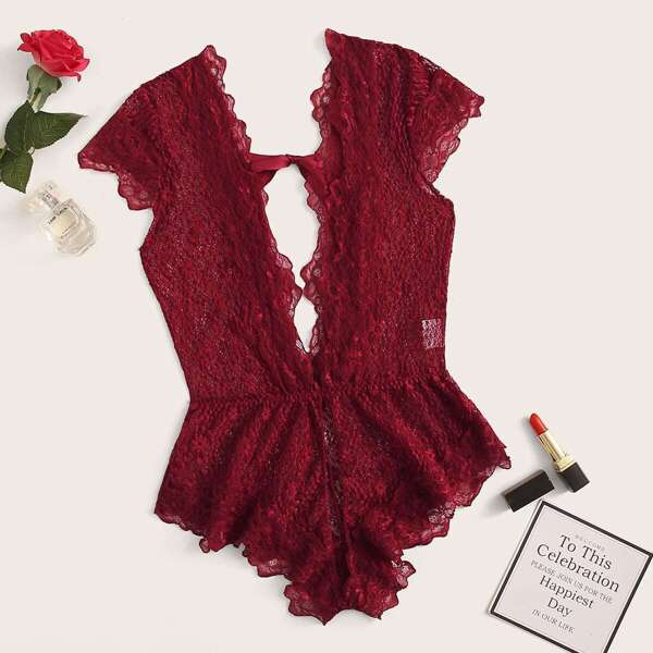 

Plus Floral Lace Tie Back Teddy Bodysuit