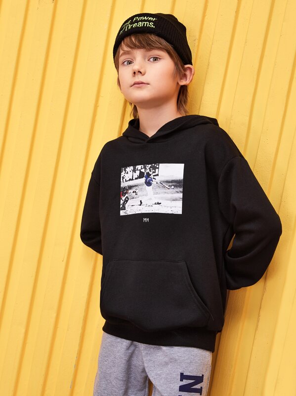 

Boys Figure Print Pocket Front Hoodie, Black, Bogdan