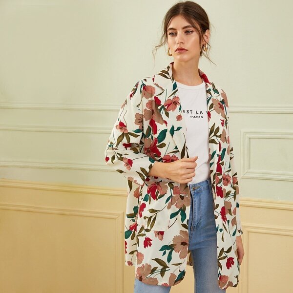 

Notched Collar Pocket Patched Floral Blazer, Multicolor