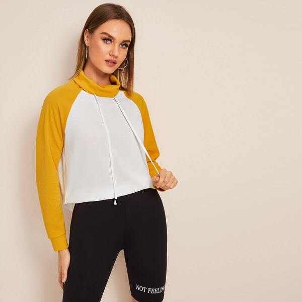 

Funnel Neck Raglan Sleeve Two Tone Sweatshirt, White