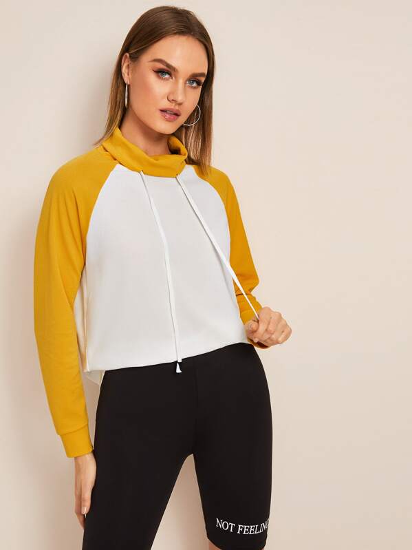 

Funnel Neck Raglan Sleeve Two Tone Sweatshirt, White, Rasa