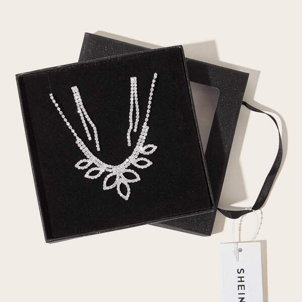 

Rhinestone Engraved Leaf Charm Necklace & Earrings 3pcs