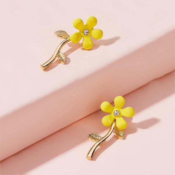 

Flower Decor Branch Earring Jackets 1pair, Yellow