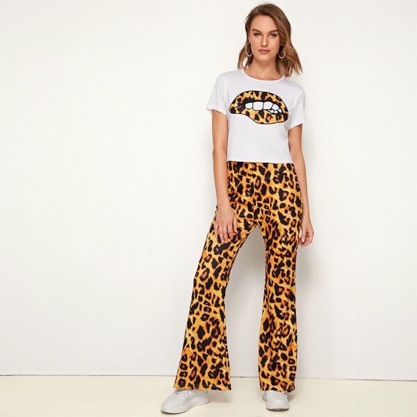 

Lip Print Tee With Leopard Flare Pants