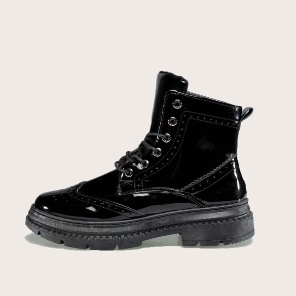 

Men Patent Lace-up Front Lug Sole Boots, Black