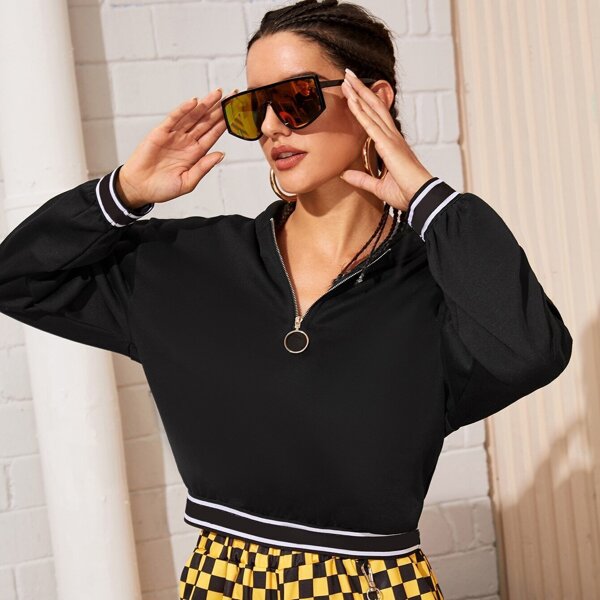 

O-ring Half Zip Striped Tape Sweatshirt, Black