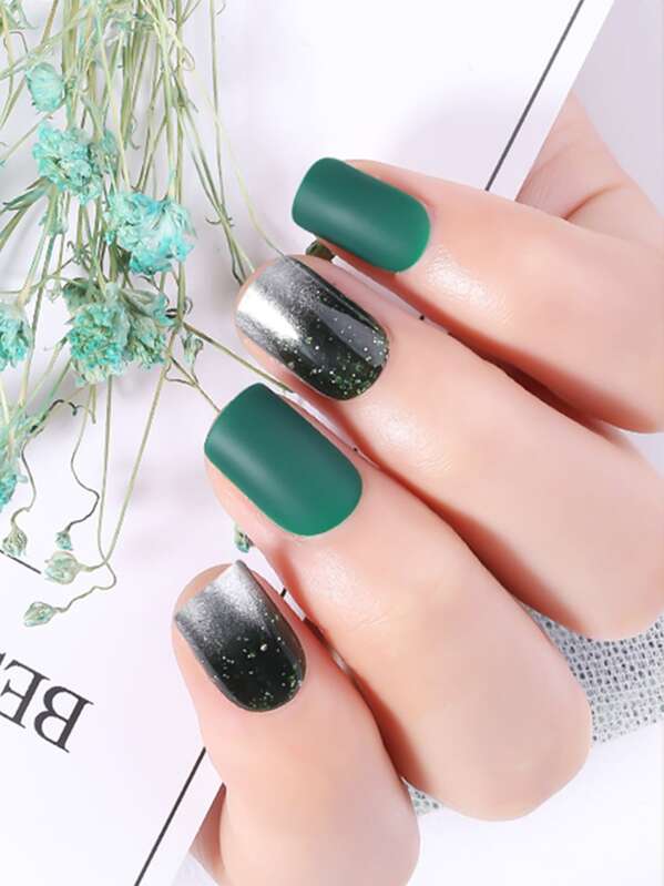 

Detachable Fake Nail 30pcs & Side Tape & Nail File, Green