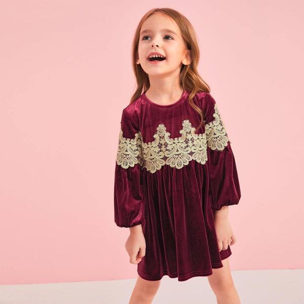 

Toddler Girls Velvet Contrast Lace Bishop Sleeve Dress