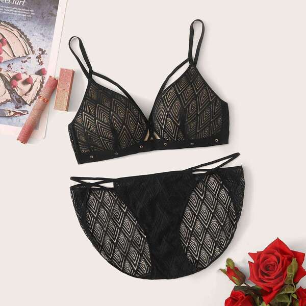 

Adjustable Strap Push Up Lingerie Set