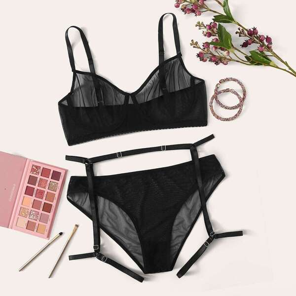 

Mesh Underwire Garter Lingerie Set