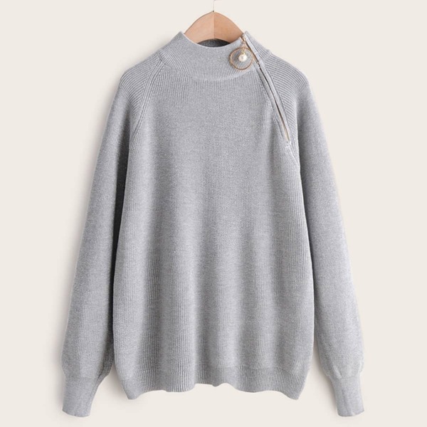 

Stand Collar Raglan Sleeve O-ring Zipper Sweater