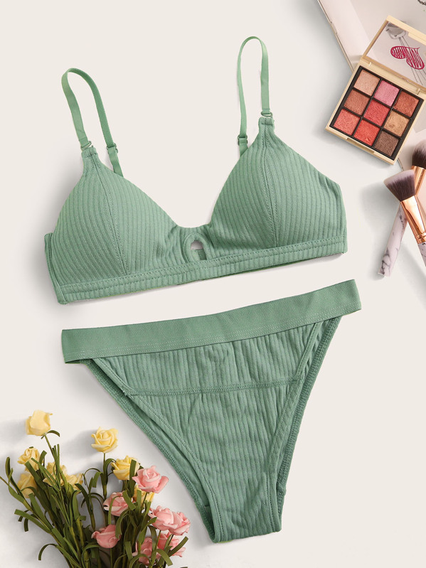 

Keyhole Front Rib Lingerie Set, Green