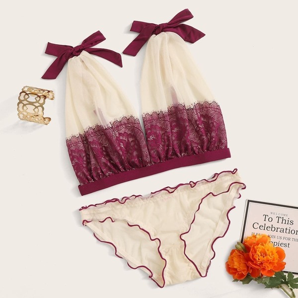 

Eyelash Floral Lace Knot Lingerie Set